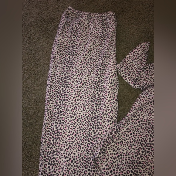 Carole Hockman Pajama Set - Picture 2 of 4